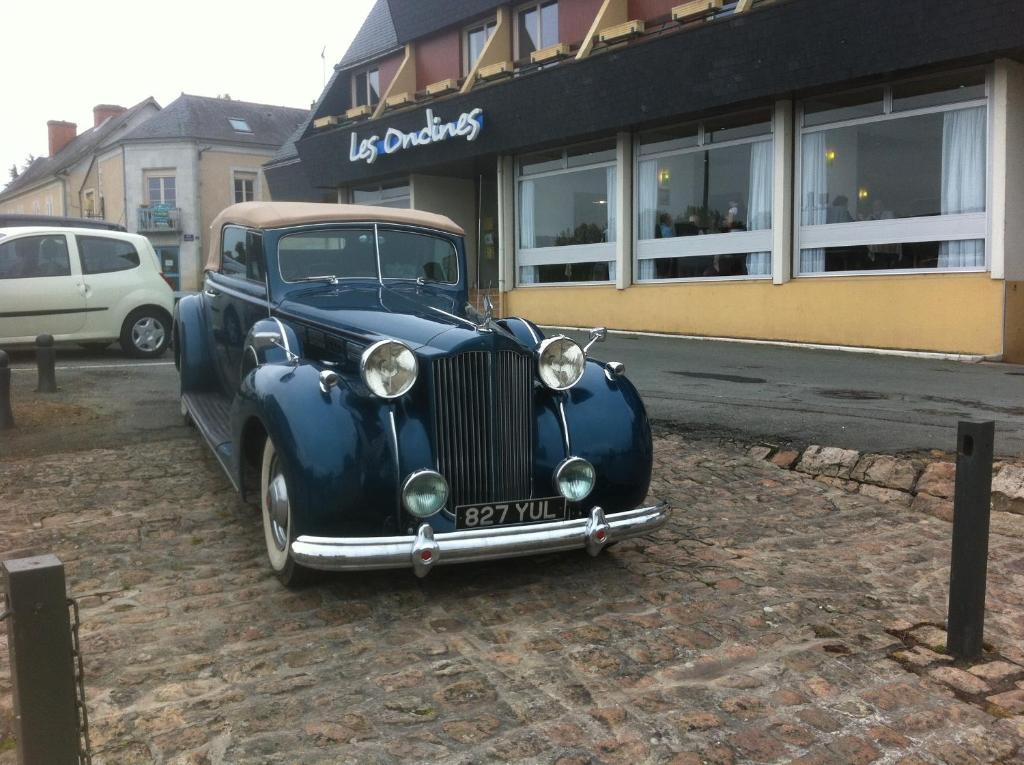 Les Ondines Hotel Les Hauts-d'Anjou Bagian luar foto